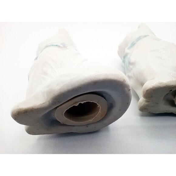 Salt & Pepper Shakers Vintage White Ceramic Kittens w Blue Bows 2 Inch Stoppers - Picture 12 of 14